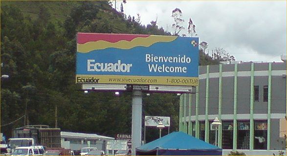 Photo: Colombia Beat http://colombiabeat.com/main/2011/04/06/crossing-colombia-ecuador-border-by-land/
